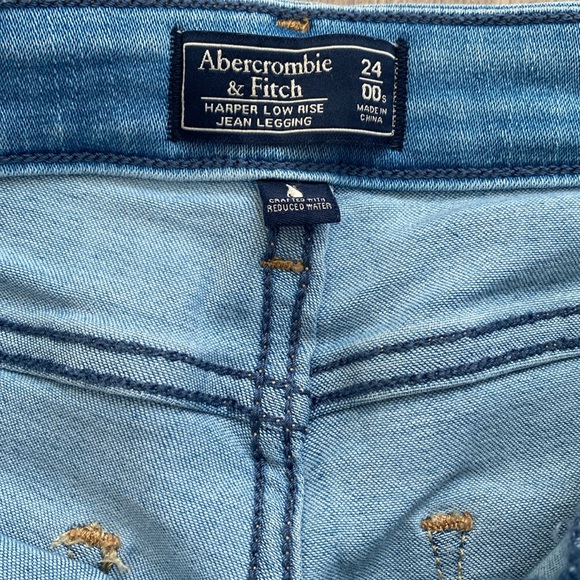 Abercrombie & Finch Women’s Jeans - Picture 7 of 7